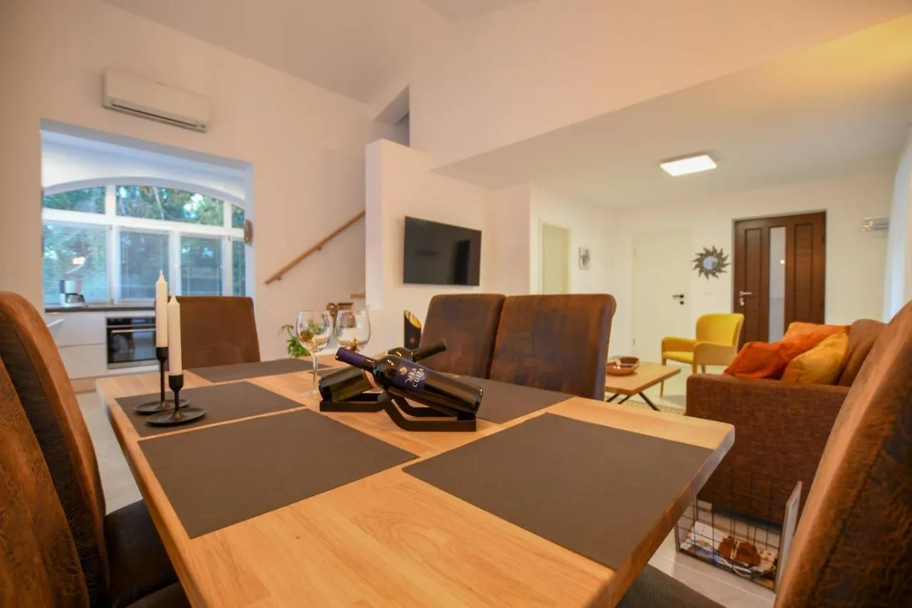 Villa Ariya Umag