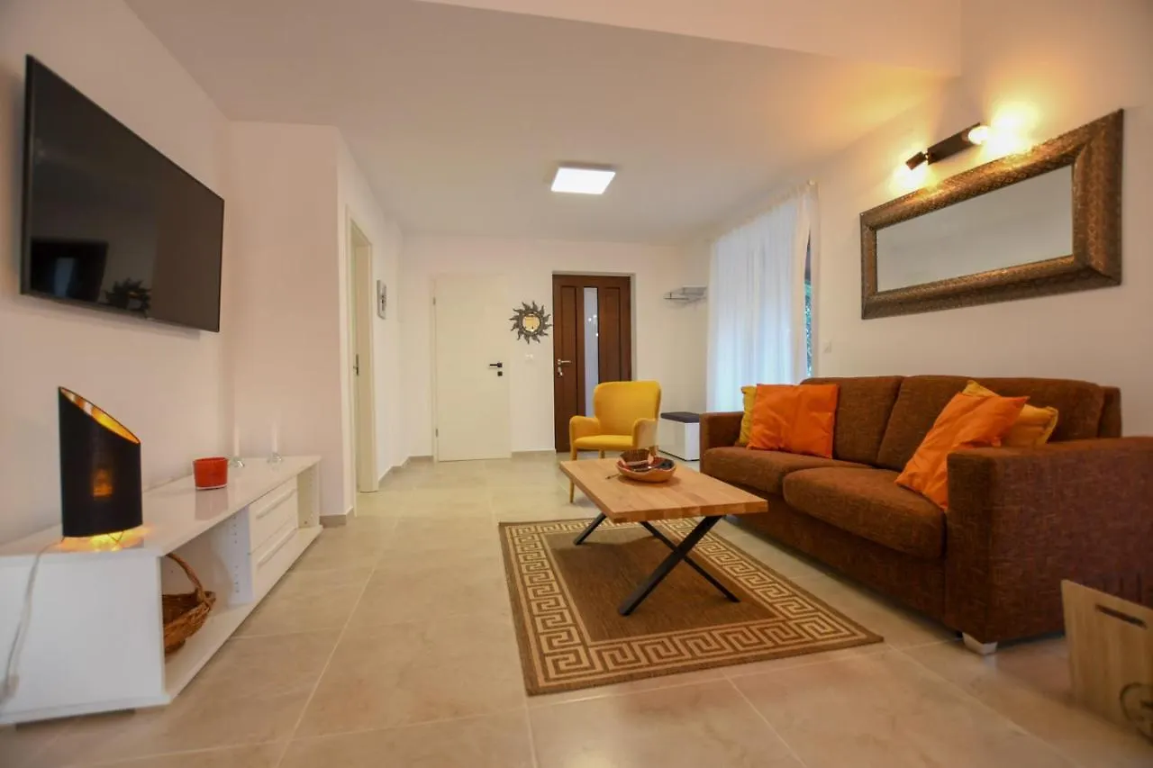 Villa Ariya  Umag